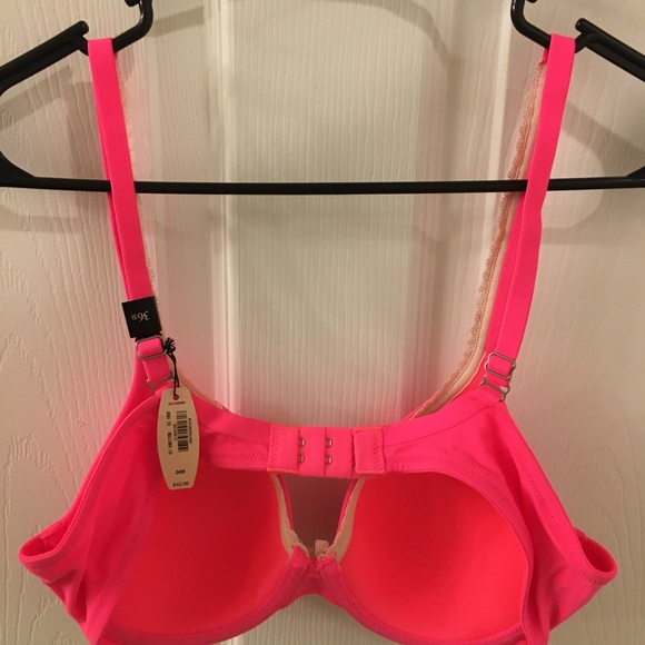 NWT…Body By Victoria Bra - Picture 3 of 5